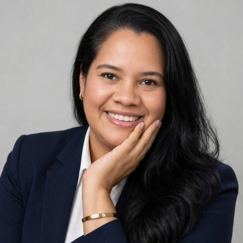 Xochilt Salazar – Oro Travel